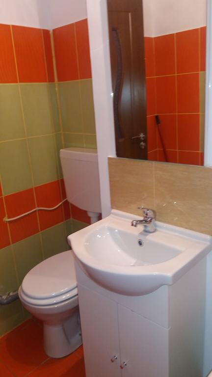 Studio Cora Apartment Orsova Exterior photo